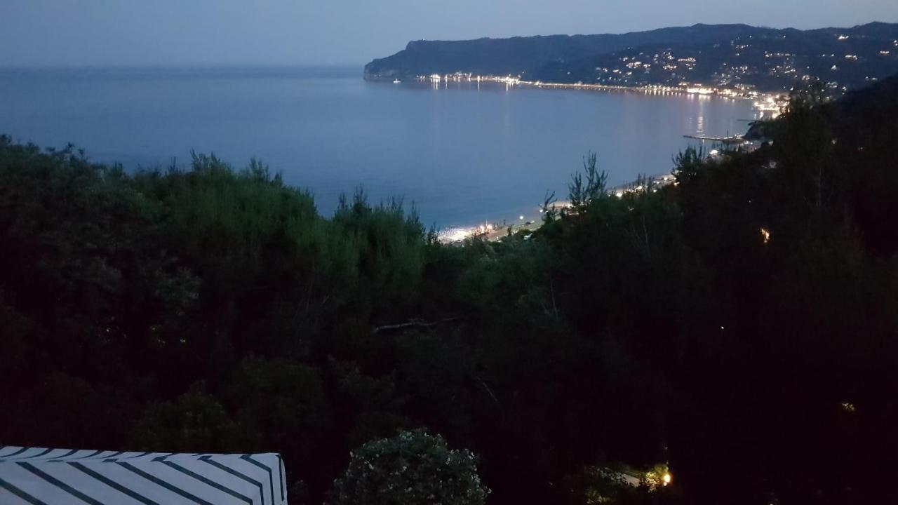 Le Terre Del Drago Apartment Bergeggi Exterior foto