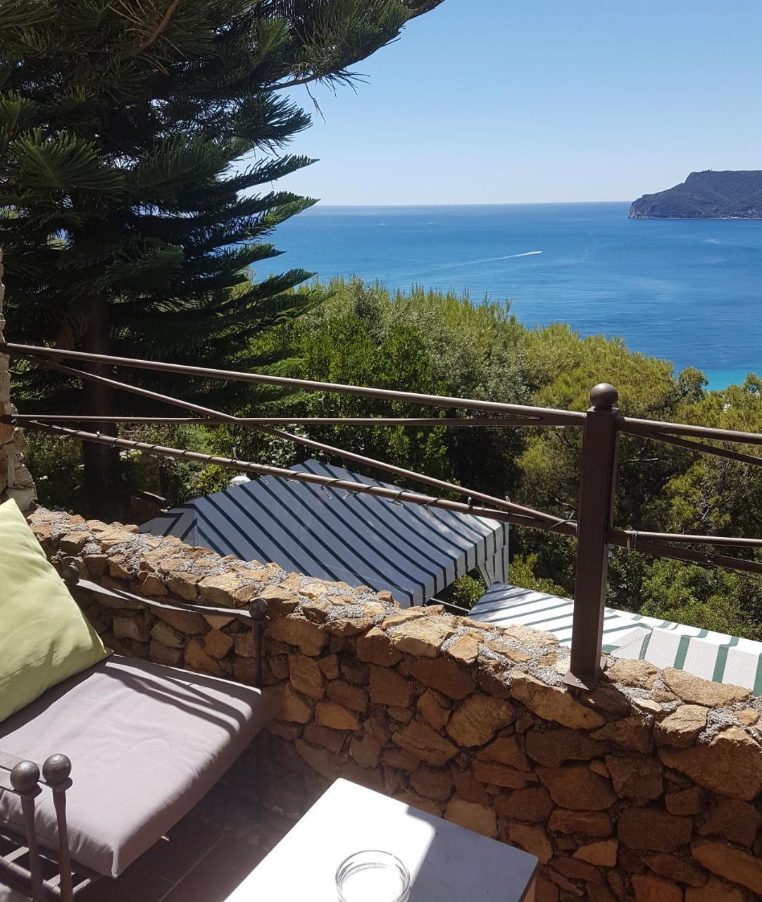 Le Terre Del Drago Apartment Bergeggi Exterior foto